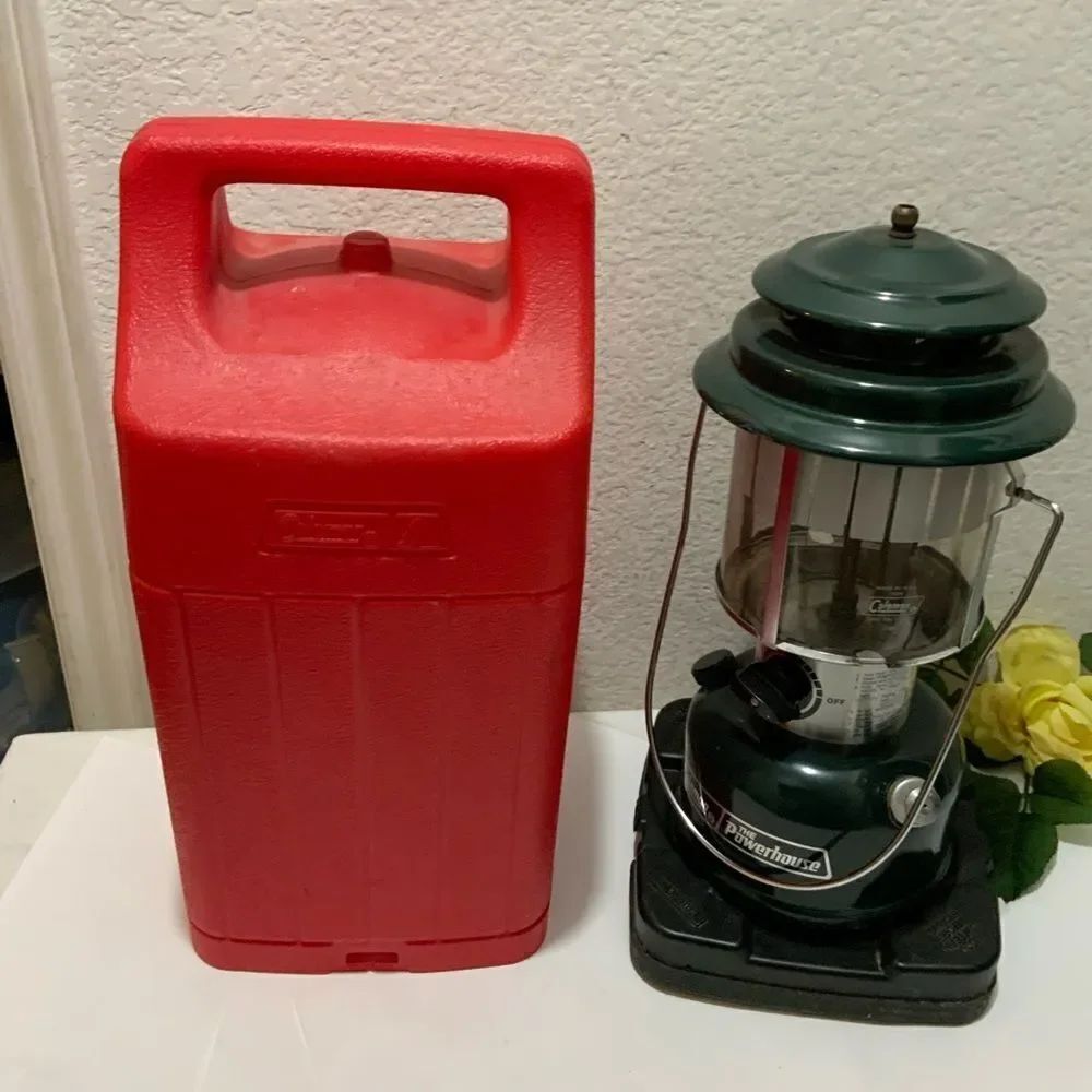 COLEMAN 290 POWERHOUSE LANTERN MAY 1985 *With case